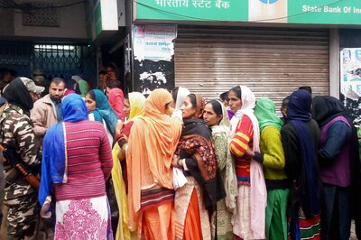 Demonetisation Row: Centre Sets up Panel of CMs to Normalise Situation