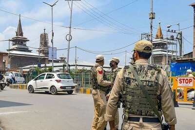 2 Overground Workers of LeT Arrested in J&K's Budgam