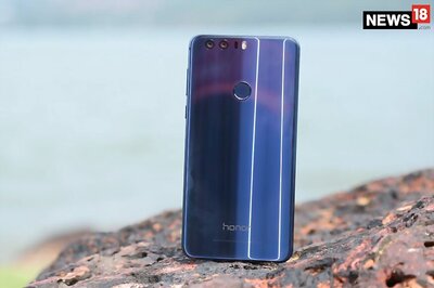 Honor 8 With Dual Camera in Sapphire Blue Colour To Launch On 12 October