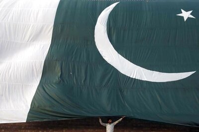 Pakistan Issues Visas to Over 3,000 Sikh Pilgrims