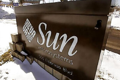 Sun Micro to cut 3,000 jobs as Oracle deal delayed
