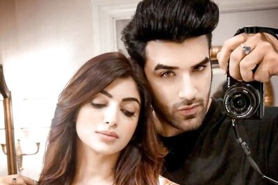 Bigg Boss 13: Akanksha Puri Responds To Paras' Intimate Moment with Mahira