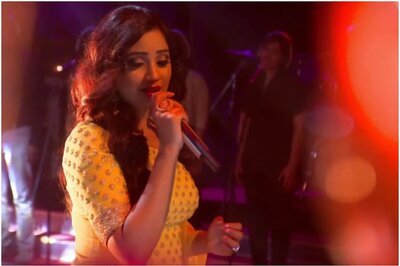 Shreya Ghoshal Birthday: Her 5 Most Melodious Songs