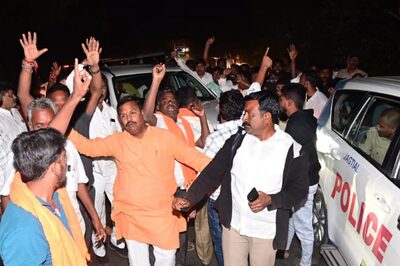 High Drama in Telangana After State BJP Chief Denied Permission for March; Party's State Unit Move HC Over Row
