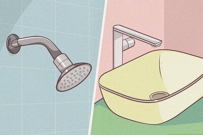 How to Get Candle Wax out of Hair