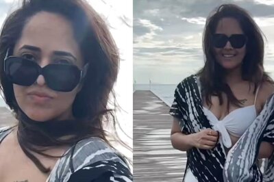 Anasuya Bharadwaj Looks Stunning In Black And White Floral Monokini, See Pics