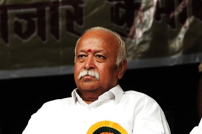 Mohan Bhagwat Lauds Army, Govt on Surgical Strikes; Backs Gau rakshaks