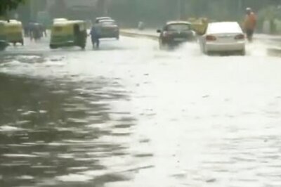 Delhi Rains: Showers Lash National Capital, Cause Waterlogging in Low-lying Areas