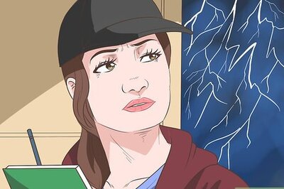 How to Face Your Fear of Thunderstorms