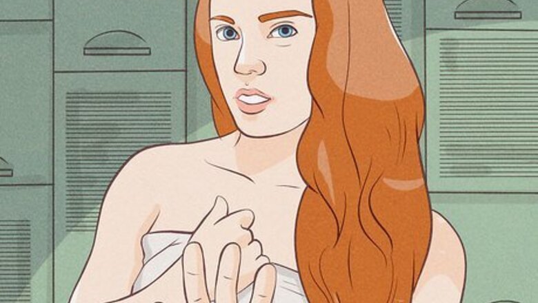 How to Be Confident in the Locker Room (Girls)