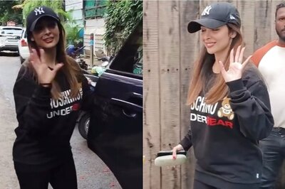 Malaika Arora Opts For Cool Black Colour Casuals As She Gets Papped In The City; Watch