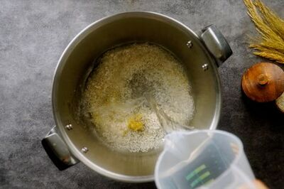 How to Cook Rice in Pressure Cooker