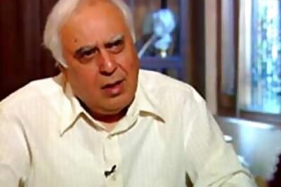 Sibal in US, to seek partnership for innovation varsities