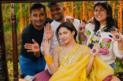 Mahira Khan Looks Like A Ray Of Sunshine In Yellow Saree At Her Haldi Ceremony