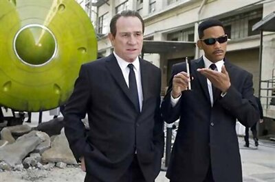 BO: 'Men in Black 3' takes down 'Avengers'