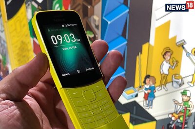 Nokia 8110 (4G) First Look Video at MWC 2018