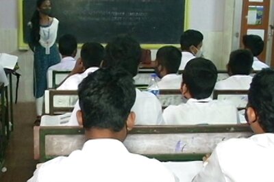 Plea in Delhi HC Seeking Common Syllabus, Curriculum in Mother Tongue, Court Seeks Centre's Response