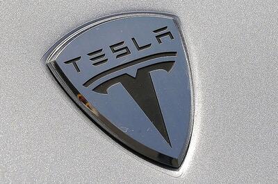 Tesla Sues Ex-Autopilot Head Over Poaching Tesla Engineers For New Project