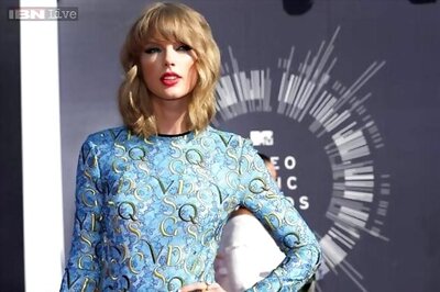 Singer Taylor Swift leads People Magazine's best-dressed list
