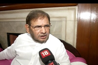 BJP Government appointing its sympathisers to high positions: Sharad Yadav
