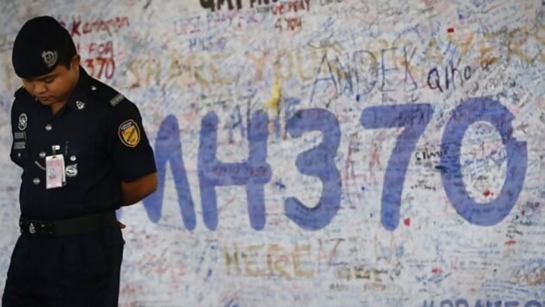 Missing jet search: Ship hunting for more 'pings'