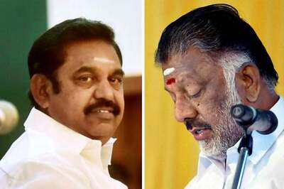 Stalemate Continues Over AIADMK Merger Talks