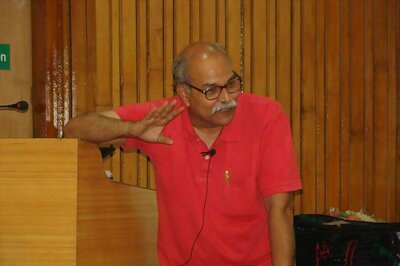 Physics Phenomenon HC Verma Ends 38 Years of Official Teaching; Gratitude Pours in From Indian Physics Community