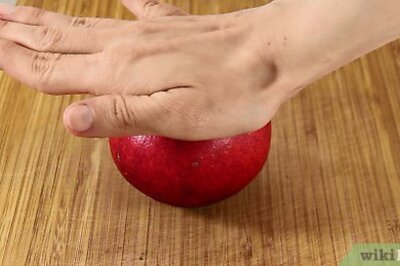 How to Open a Pomegranate