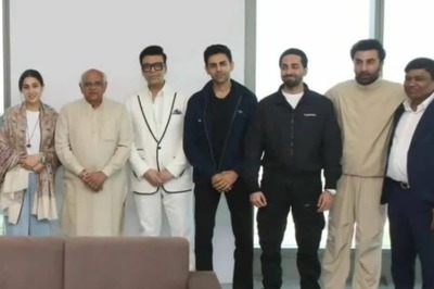 Ranbir Kapoor, Sara Ali Khan, Kartik Aaryan And Others Pose With Gujarat CM Bhupendra Patel, Photo Go Viral