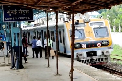 Suburban Train Services in West Bengal to Resume from November 11: Piyush Goyal