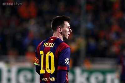 Valencia end Real Madrid's 22-win streak, Barcelona stumble against Real Sociedad