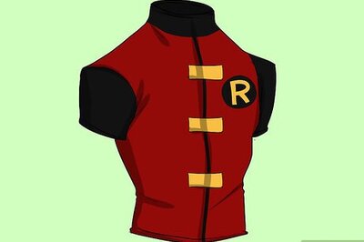 How to Create a Young Justice Costume