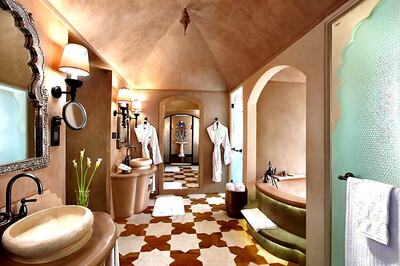 Amp Up Your Bathroom With Copper Fittings and Lamps