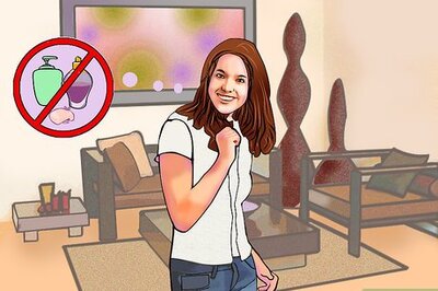 How to Stop a Bee from Stinging You