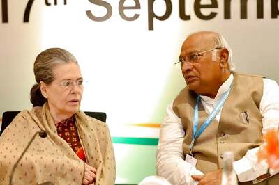 Israel-Palestine Conflict: Congress Extends Support for Palestinians, Calls For Ceasefire