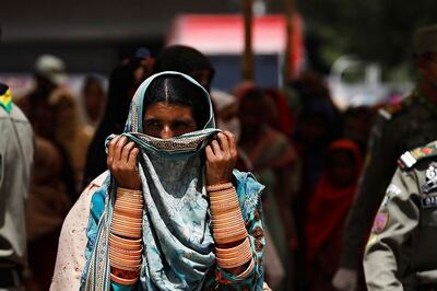 Pak SC Orders Shopping Malls, Markets to Remain Open Seven Days a Week