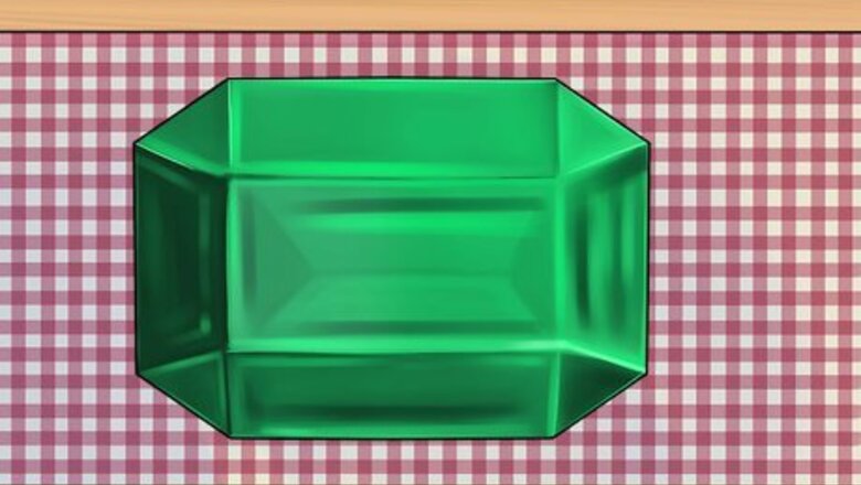 How to Shop for Emeralds