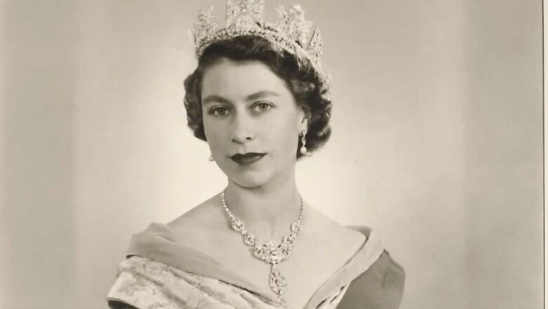 Queen Elizabeth II Dies: A Look At Iconic Fashion Moments of Her Majesty