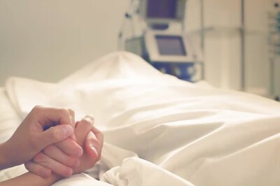 Healthcare Professionals Share Dying Patients’ Last Words. Internet Thinks Its ‘Creepy’
