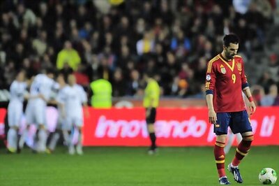 Under-pressure Spain head to group leaders France