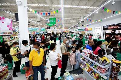 Thailand Virus Cases Rocket to 600 as Crisis Fears Grow