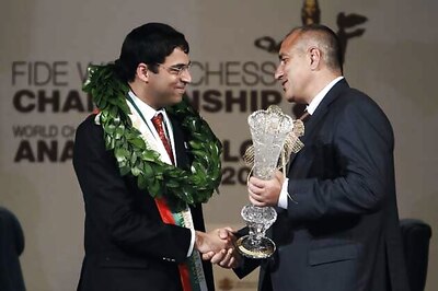 Viswanathan Anand retains world chess crown