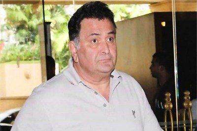 Rishi Kapoor Hospitalised Again, Neetu, Ranbir Kapoor Accompany the Actor in Mumbai