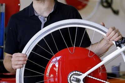 Copenhagen Wheel: A new device that transforms a bicycle into an electric-hybrid vehicle