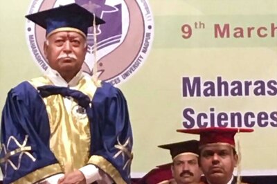 RSS Chief Mohan Bhagwat Gets Doctorate for 'Cow Research'