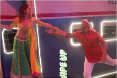 Sara Ali Khan's Dilwale Dulhania Le Jayenge Moment with 'Coolie' Varun Dhawan