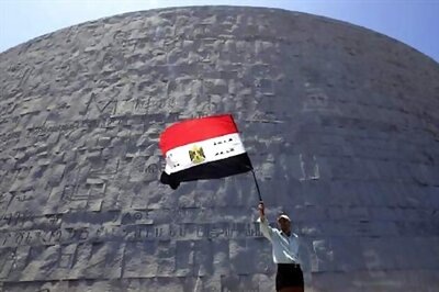 Egypt factions work on compromise on premier post