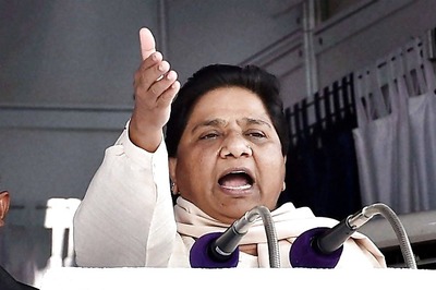 Demonetising of Notes Autocratic and Egoistic: Mayawati