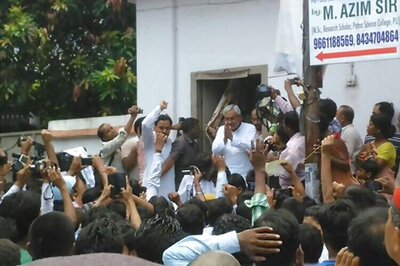 Nitish Kumar sounds poll bugle with 'Har Ghar Dastak' in Bihar