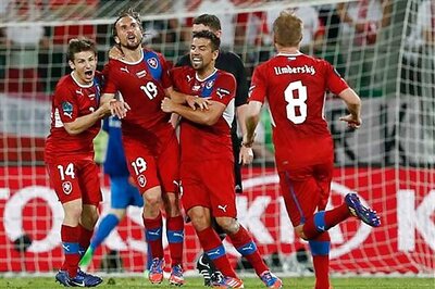 Czechs edge past Poland to top Group A